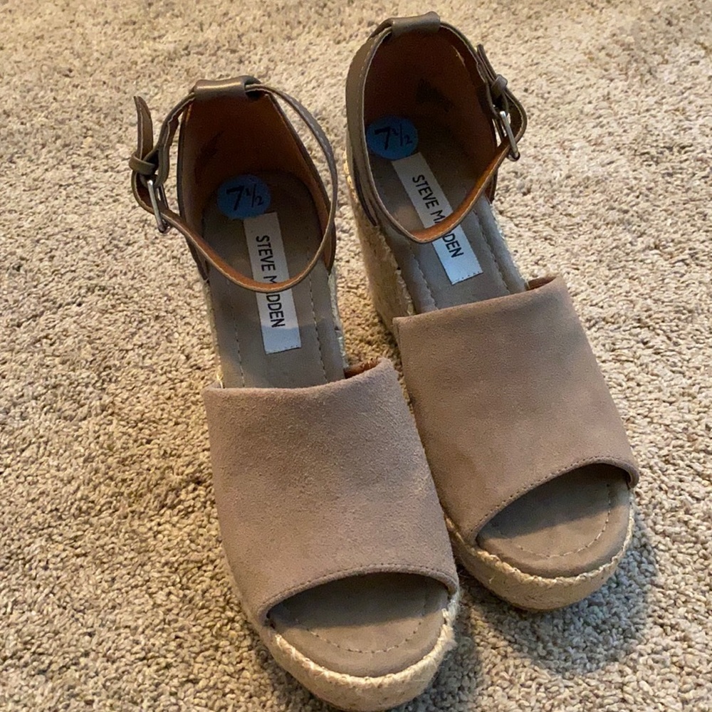 Steve Madden wedges
